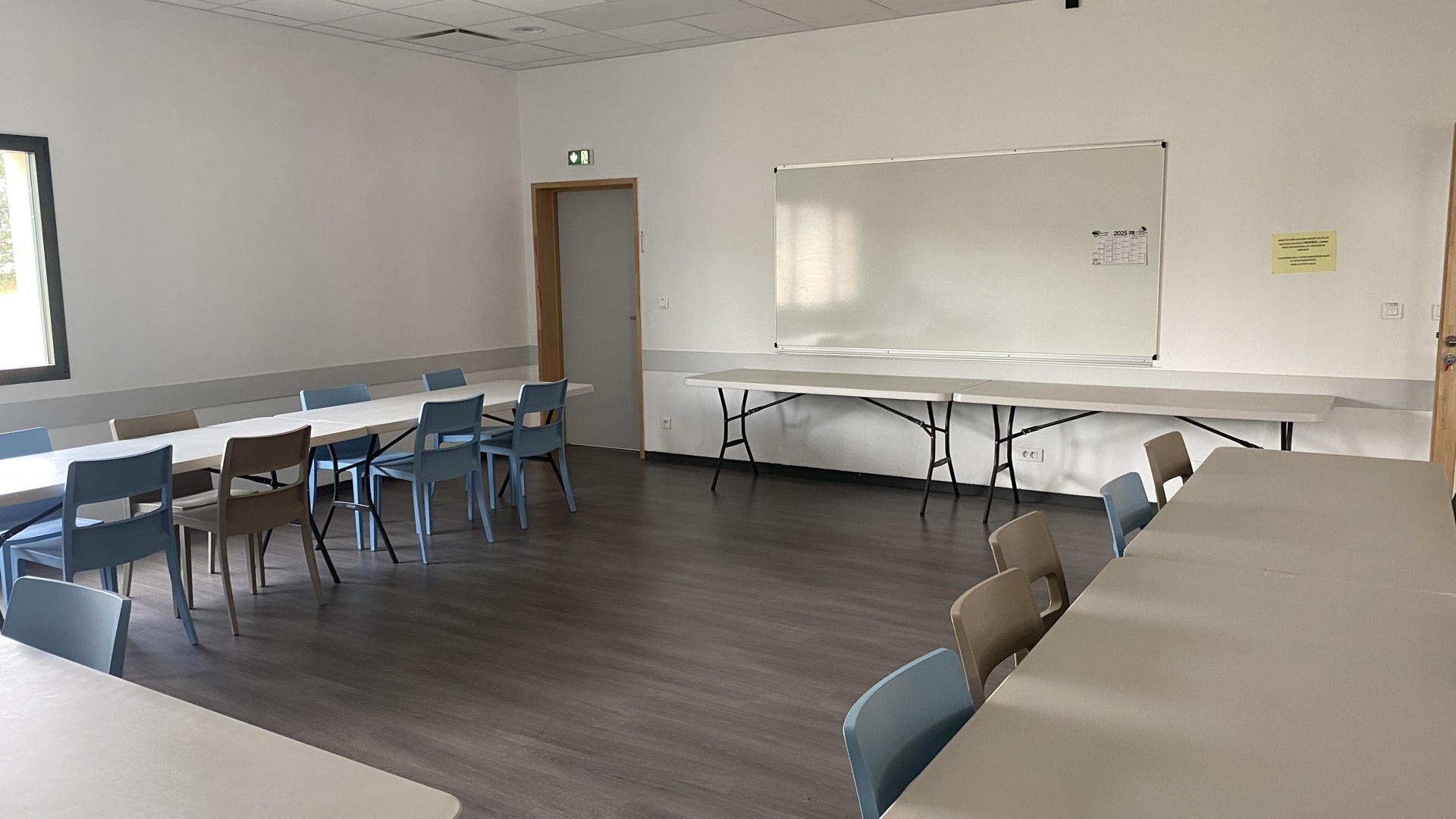 grande salle (50 personnes)